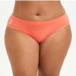NWT Torrid Plus Size Seamless Hipster Panty